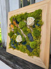 Load image into Gallery viewer, Moss Art - 10 x 10